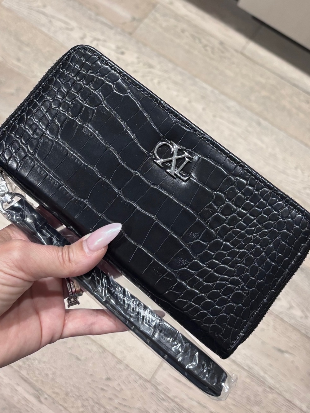 Christian Lacroix Black Croco Zip-Around Wristlet - Picture 10 of 10